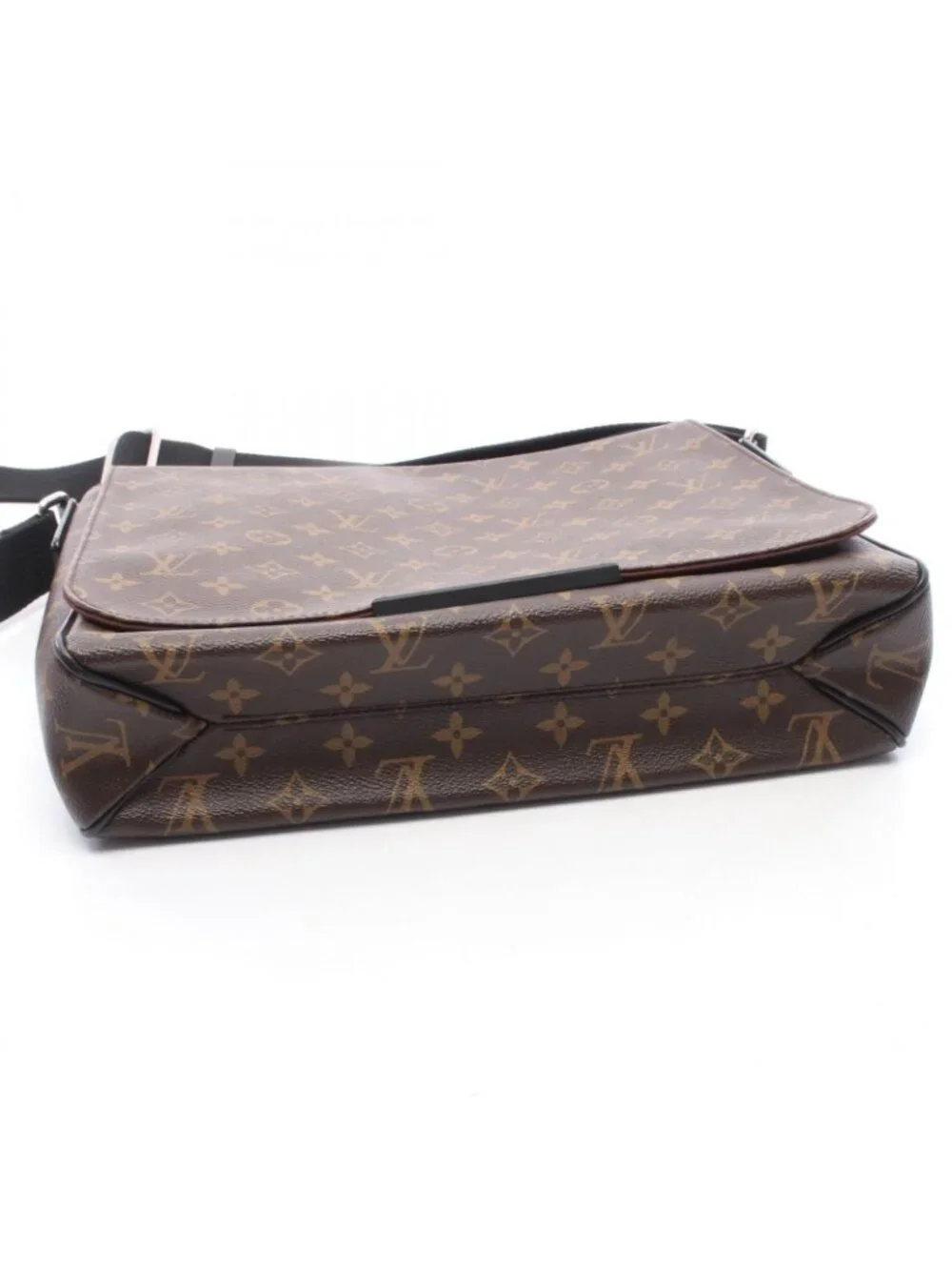 Louis Vuitton Shoulder Bag District MM Canvas Leather